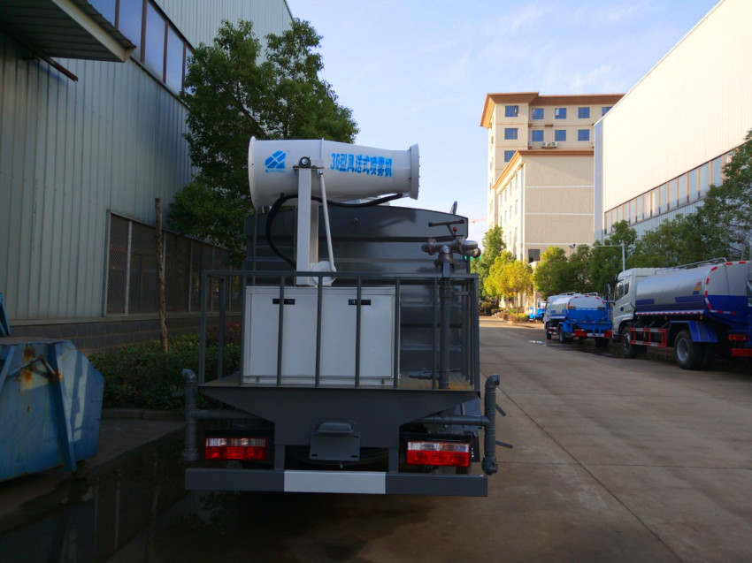 灑水抑塵車 灑水抑塵車