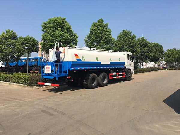 灑水車 灑水車