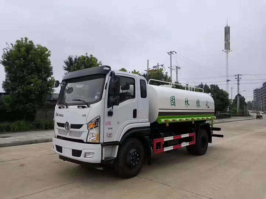 道路灑水車 道路灑水車