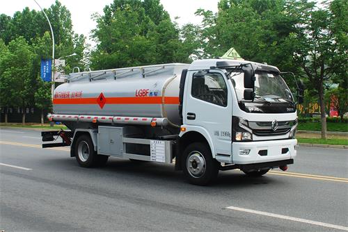 �R����QXC5120GYY���\��܇